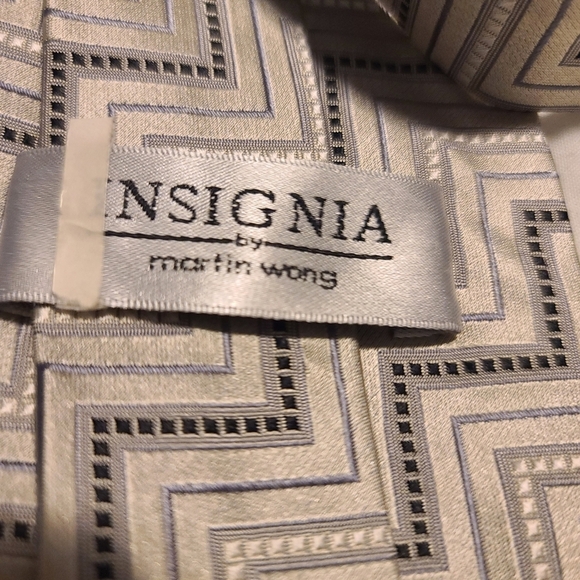 Insignia By Martin Wong Silver Patterned Neck Tie - Picture 3 of 3